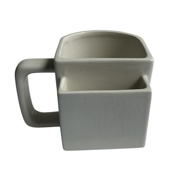 Nintendo Game Boy Super Mario Land Ceramic Mug & Desk Organizer 4.5" Tall Palado - Picture 2 of 3